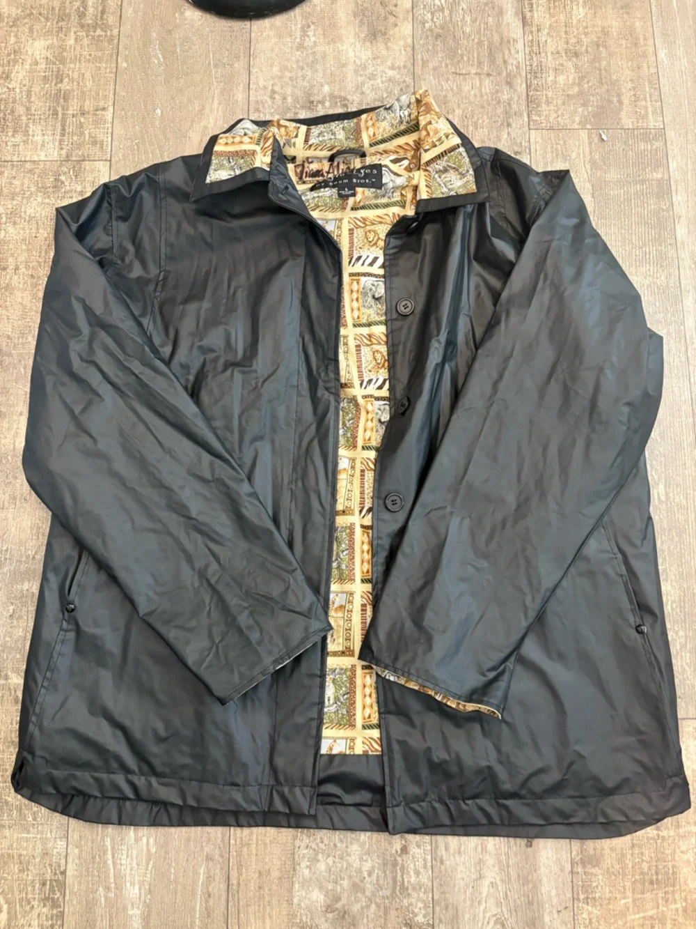 Men's‎ Black Lightweight Shirt Jacket with Patterned Lining